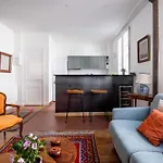 Veeve - Eminent Grace